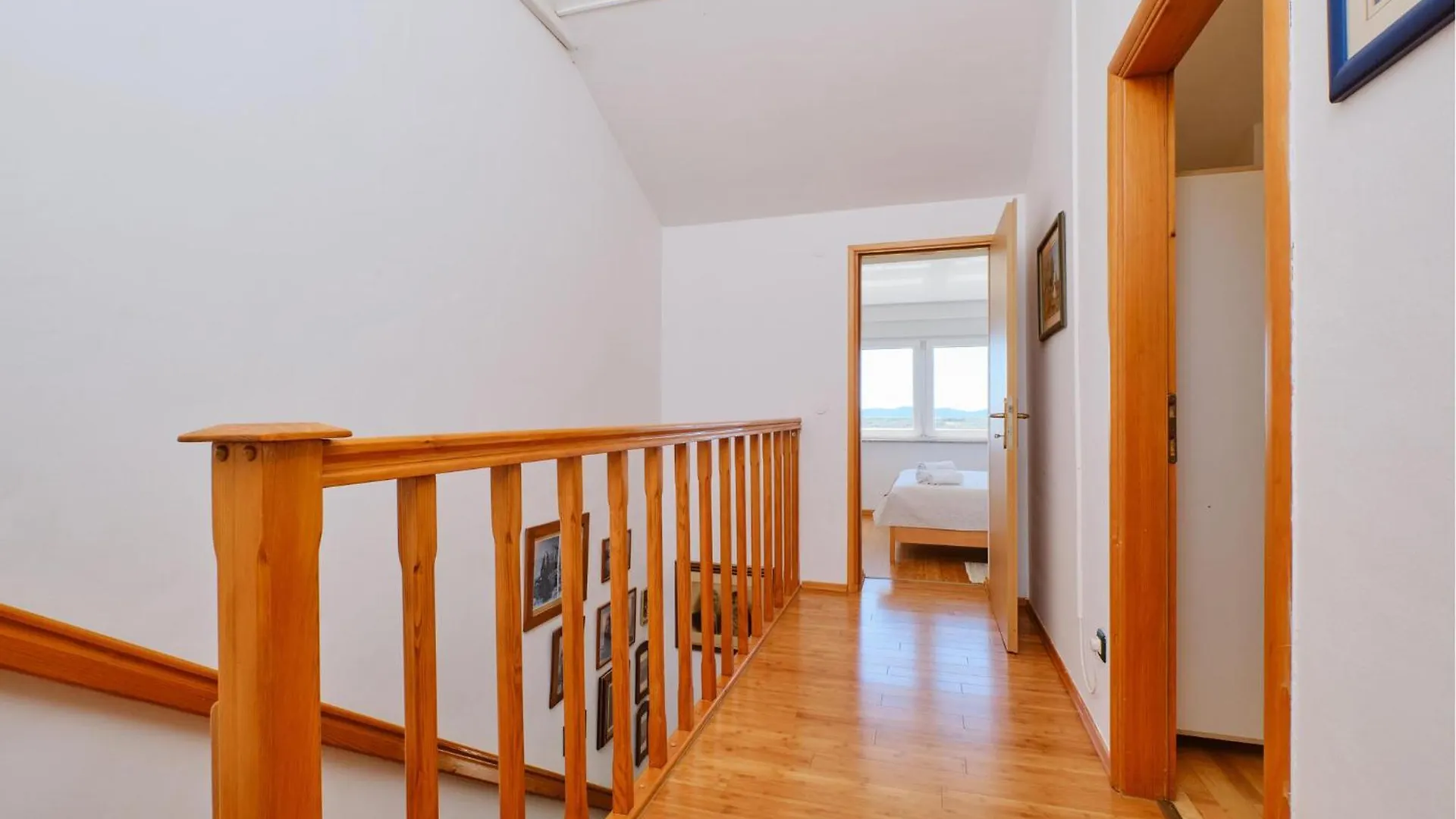 Gorgeous Home In Punta Kriza With Wifi